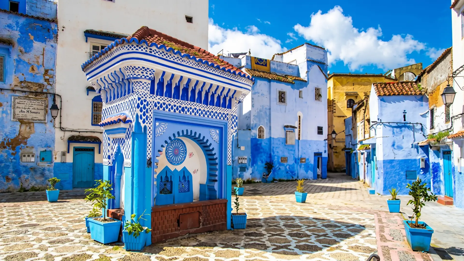 Place El Haouta in Chefchaouen Place El Haouta in Chefchaouen