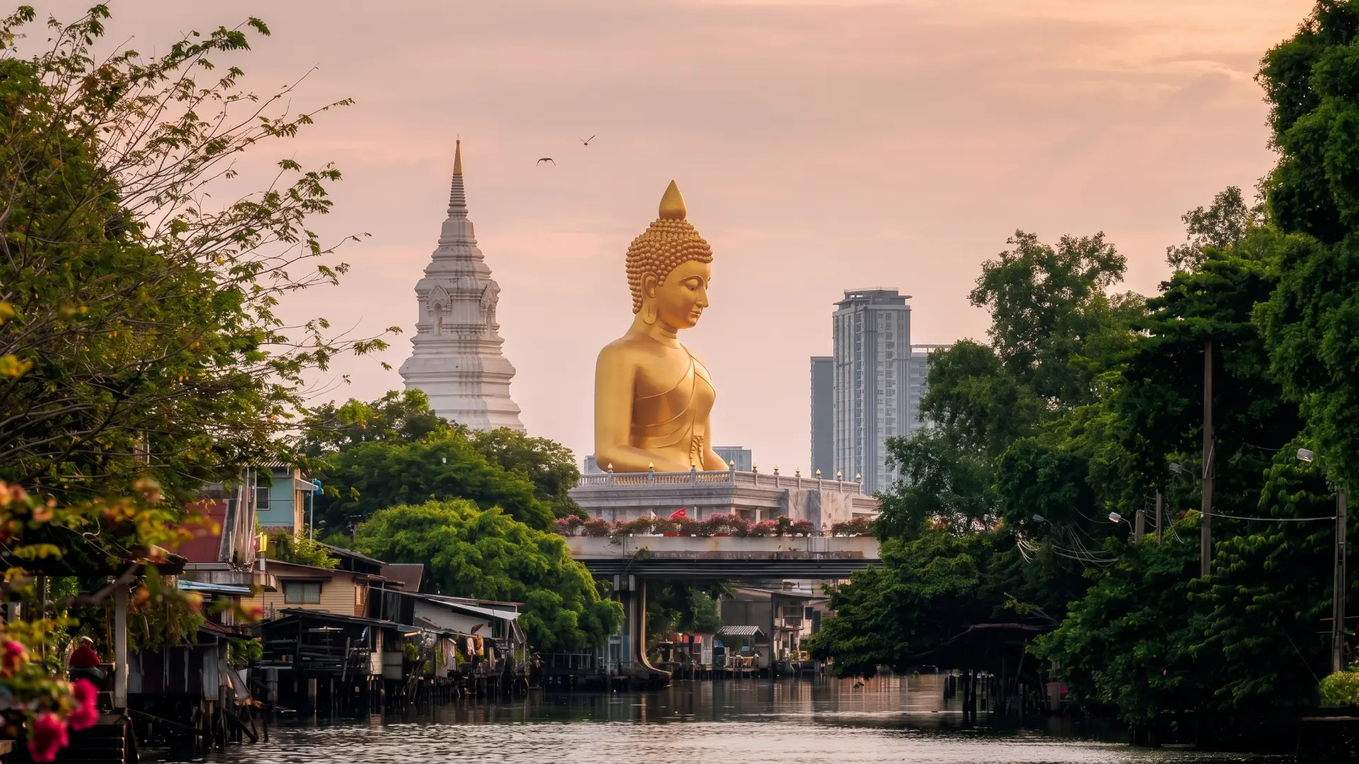 Wat Paknam Phasi Charoen, Bangkok Wat Paknam Phasi Charoen, Bangkok